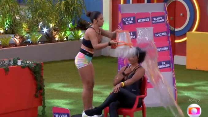 Maria é desclassificada do "BBB 22" Maria é desclassificada do "BBB 22"