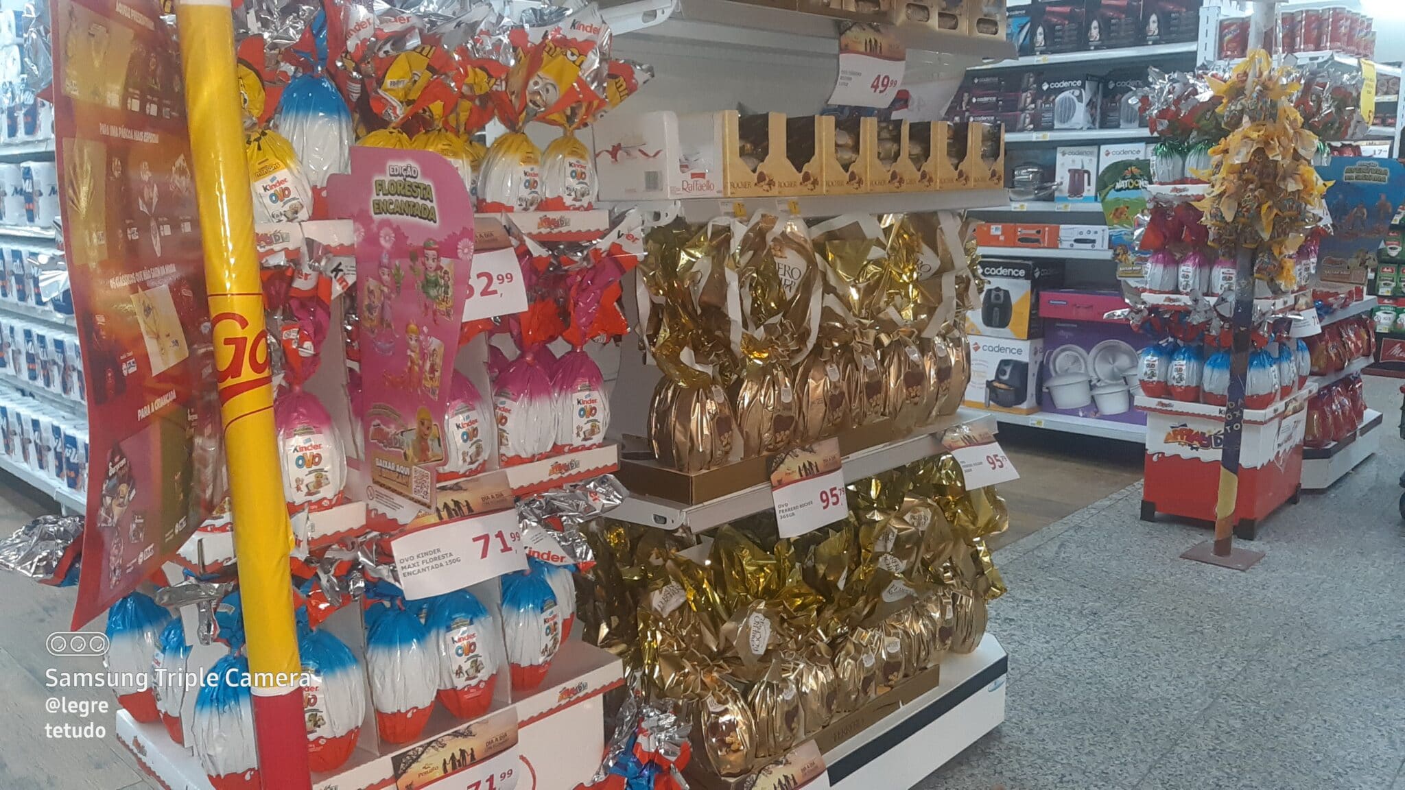 Ovos de chocolate em mercados de Alegrete