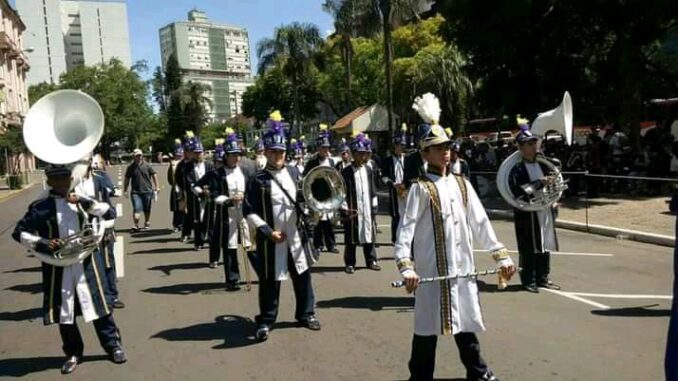 Banda da Escola Dr Lauro Dornelles