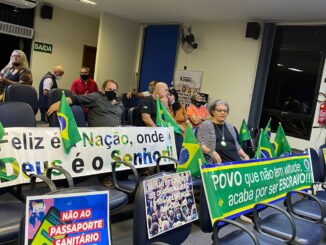 Sessão sobre não obrigatoriedade passaporte vacinal