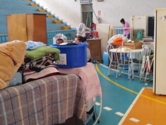 Alojados no ginásio do IEEOA