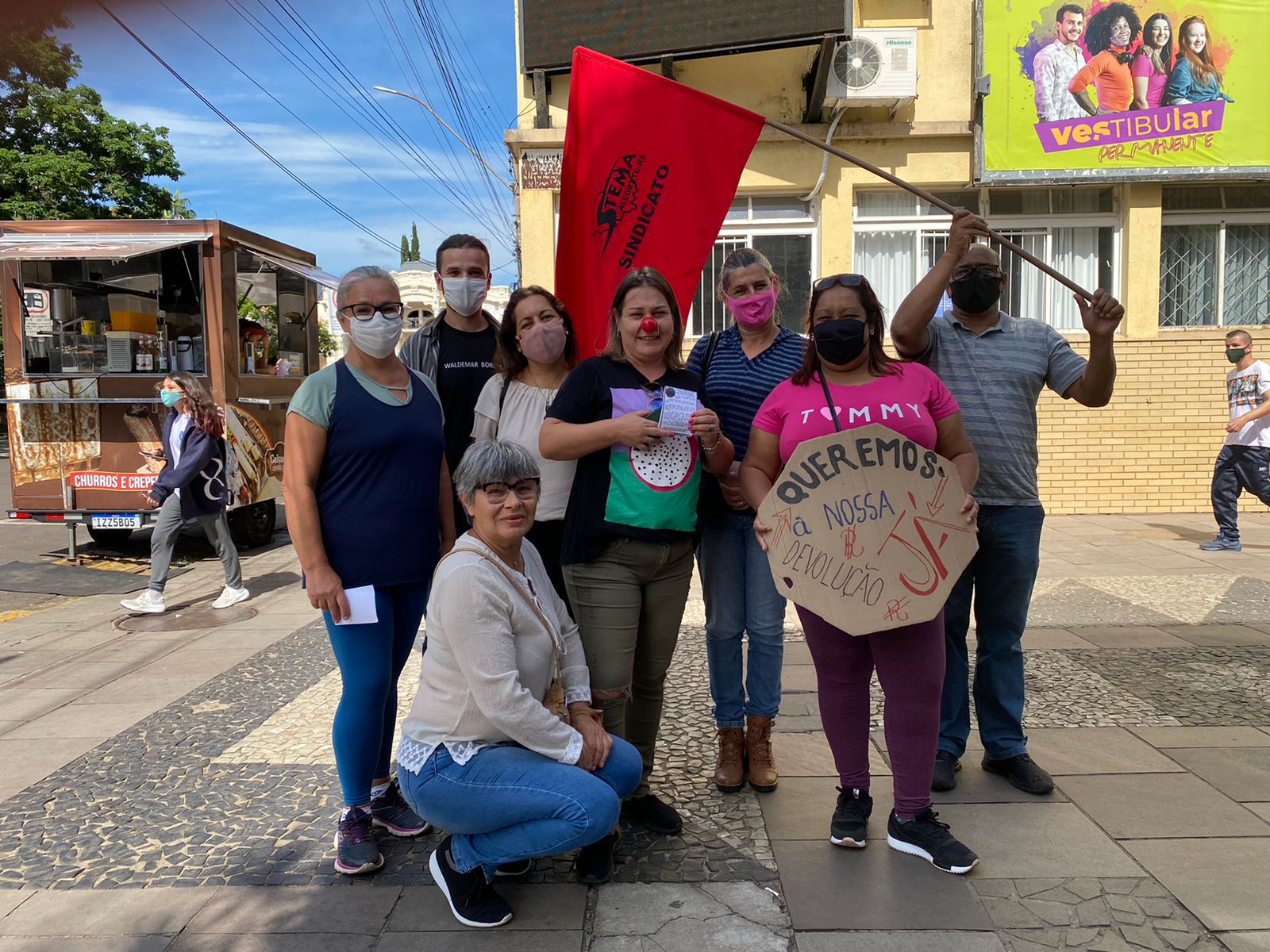 Professores municipais em greve