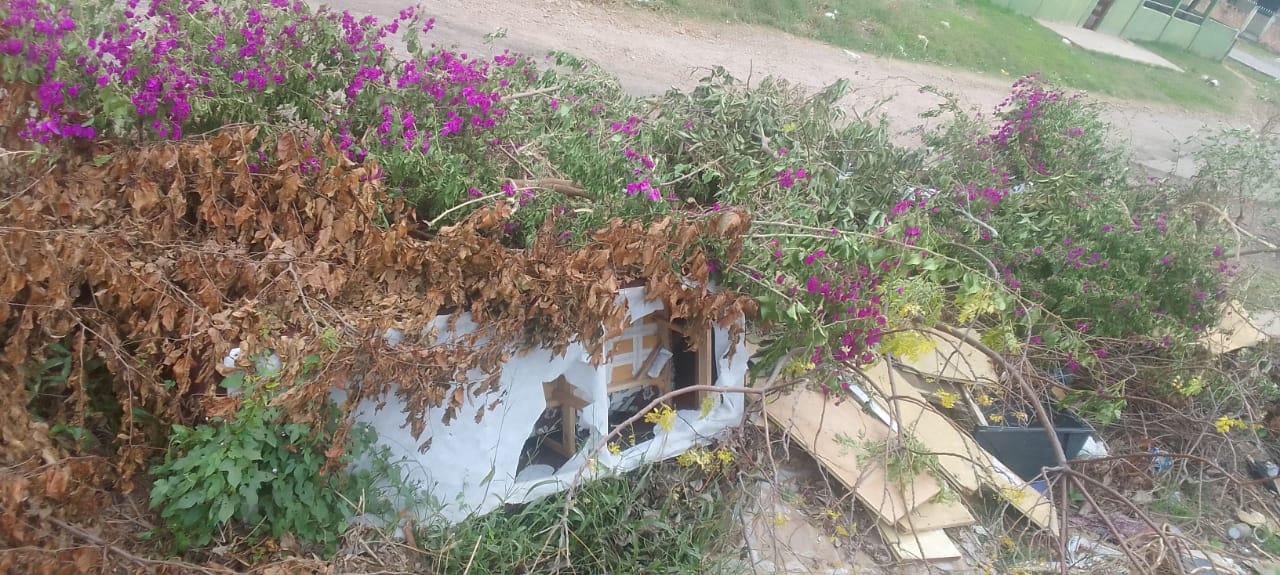 lixo - bairro Atlântida