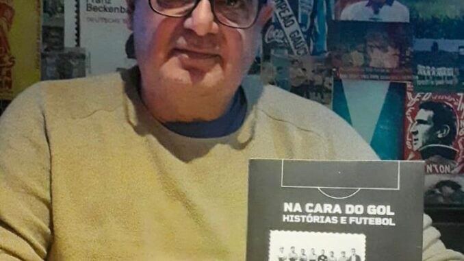 Newton resgatou histórias dos campinhos de futebol