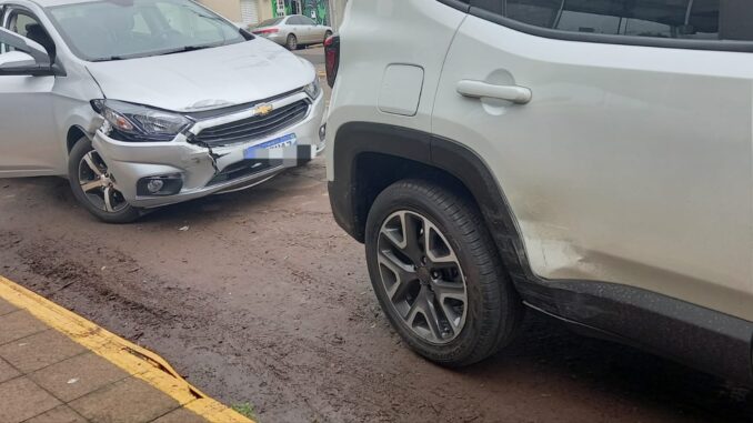 Acidente entre dois veículos deixa uma criança ferida em Alegrete