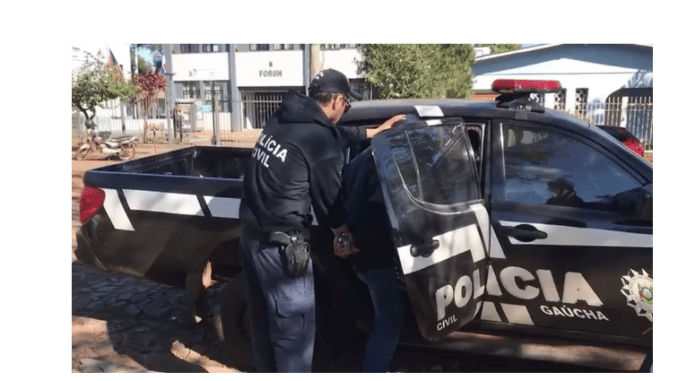 Polícia prende suspeito de matar ex, filho dela e vizinho em Porto Xavier