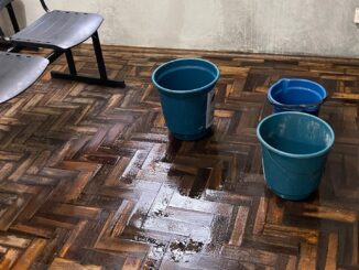 sala do Caps em dia de chuva