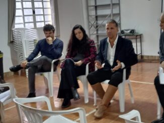 Dr Lucas Cury a esquerda