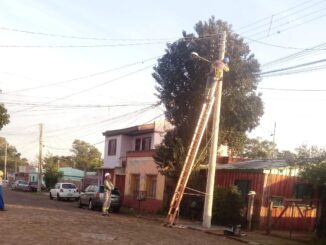 Trabalho improvisado da iluminação