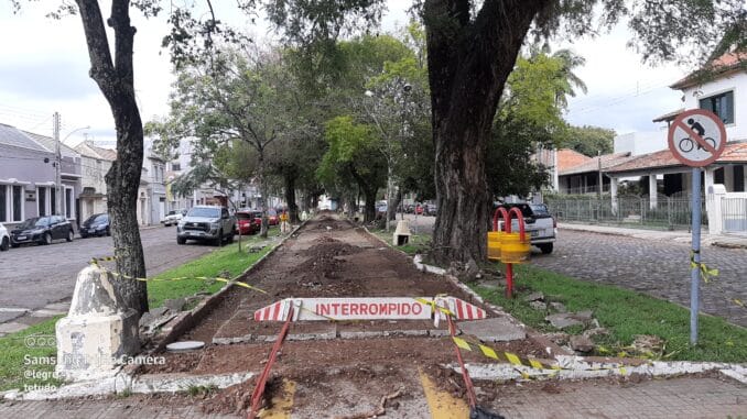 obras na Avenida Freitas Valle obras na Avenida Freitas Valle