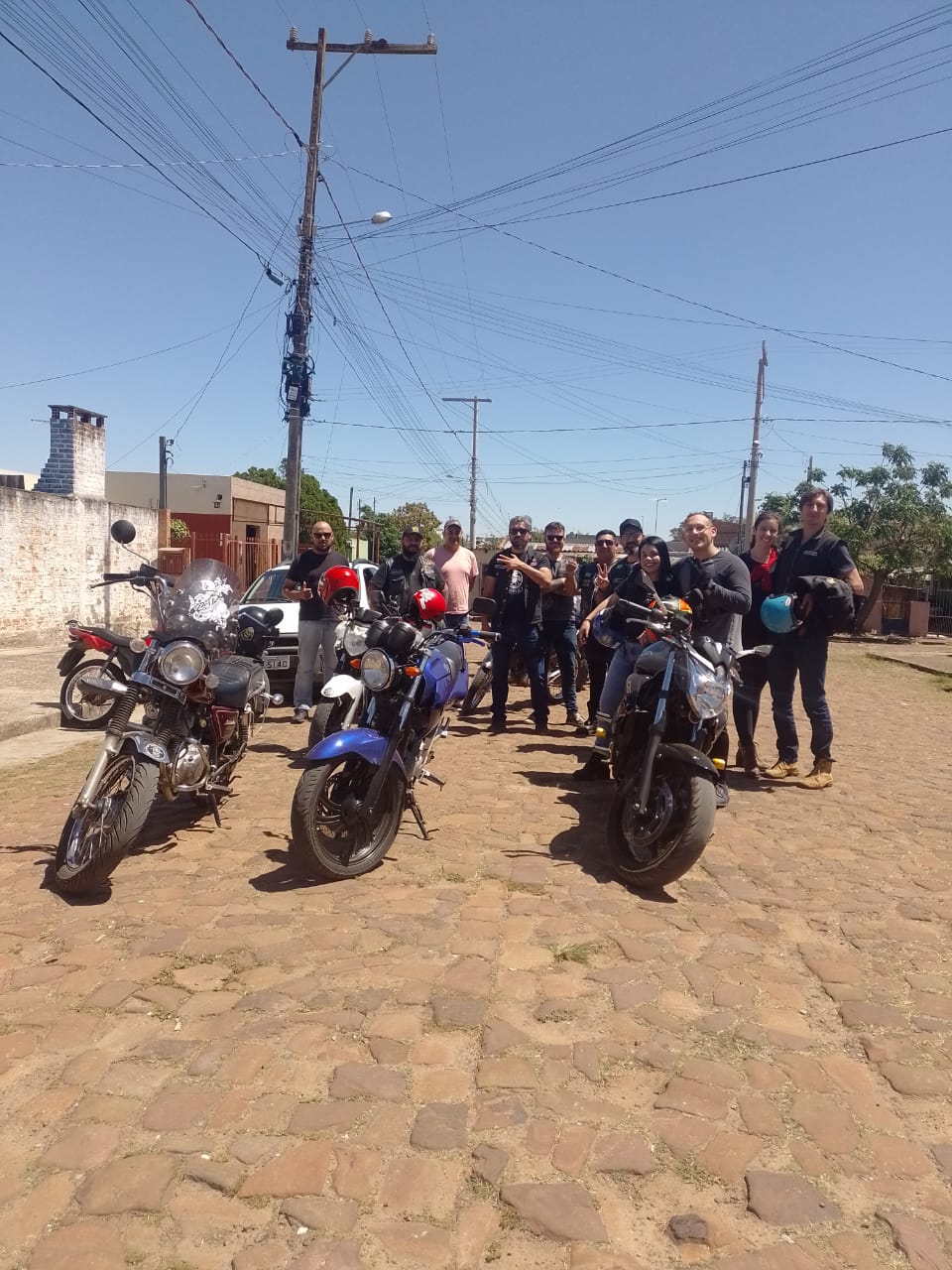 Moto Kangas no dia das crianças