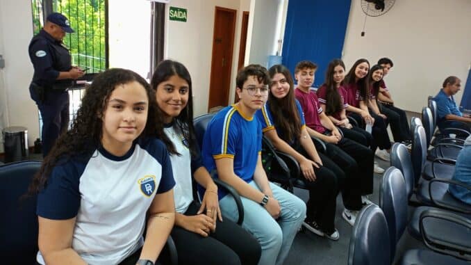 Espaço Regimental alunos do Demétrio no Plenário da Câmara