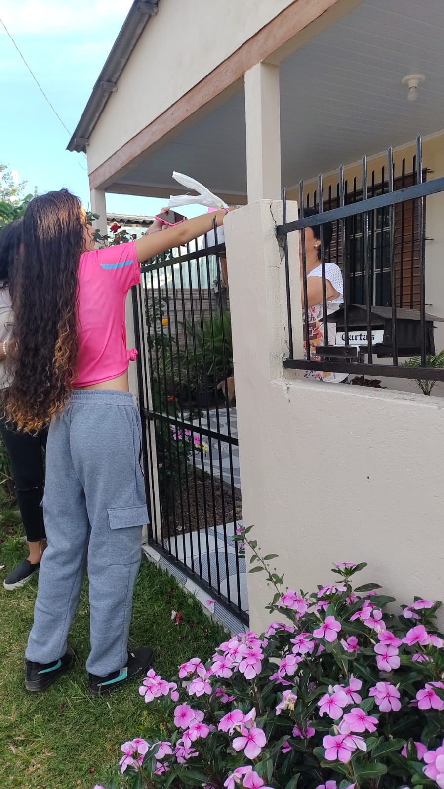 Waldemar Borges realiza ações especiais no Outubro Rosa Outubro Rosa