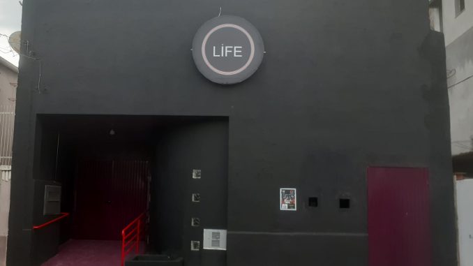 Life (13)